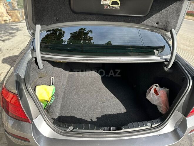 BMW 520 2012, 220,000 km - 2.0 l - Bakı