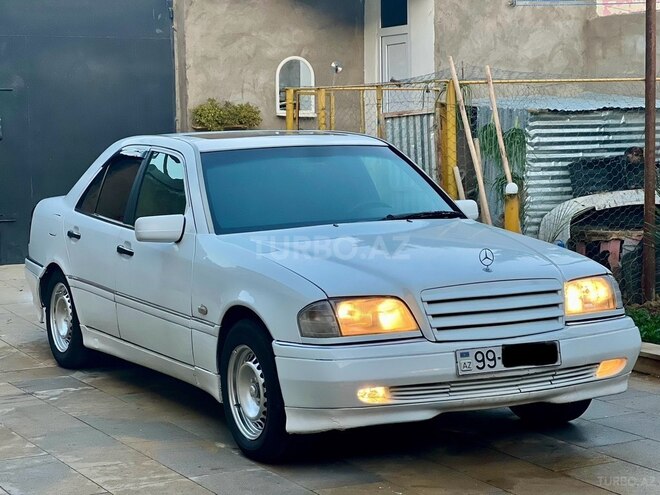Mercedes C 250 1995, 283,765 km - 2.5 l - Şirvan