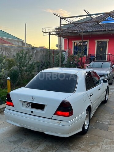 Mercedes C 250 1995, 283,765 km - 2.5 l - Şirvan