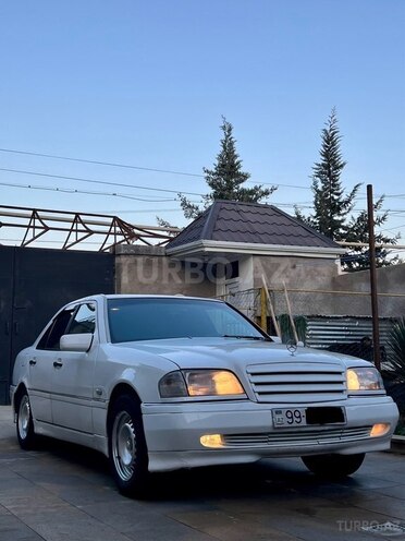 Mercedes C 250 1995, 283,765 km - 2.5 l - Şirvan