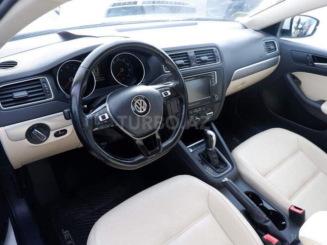 Volkswagen Jetta 2017, 89,000 km - 1.4 l - Bakı