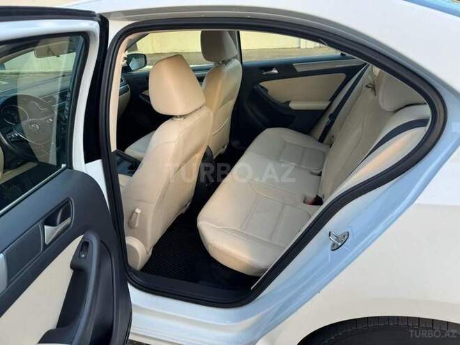 Volkswagen Jetta 2017, 89,000 km - 1.4 l - Bakı