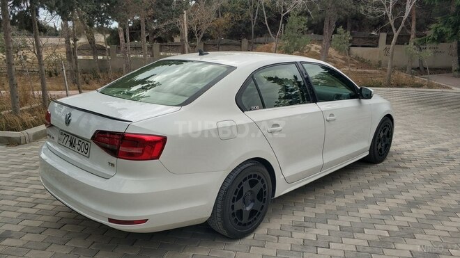 Volkswagen Jetta 2017, 89,000 km - 1.4 l - Bakı