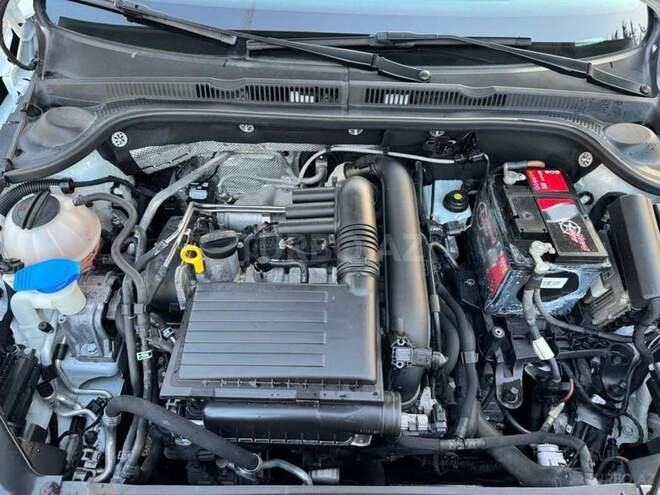 Volkswagen Jetta 2017, 89,000 km - 1.4 l - Bakı