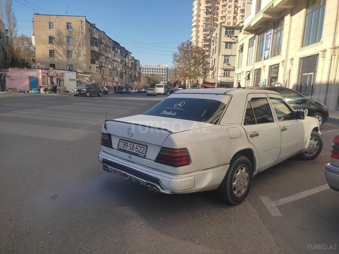 Mercedes E 200 1992, 230,000 km - 2.0 л - Bakı