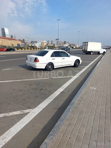 Mercedes C 230 1999, 206,589 km - 2.3 л - İmişli