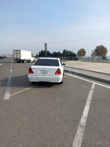 Mercedes C 230 1999, 206,589 km - 2.3 л - İmişli