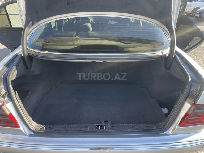 Mercedes E 240 2001, 216,500 km - 2.6 l - Bakı