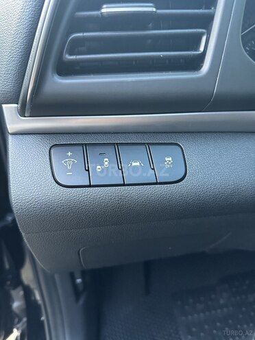 Hyundai Elantra 2018, 156,000 km - 2.0 l - Bakı