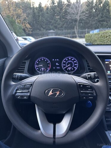 Hyundai Elantra 2018, 156,000 km - 2.0 l - Bakı