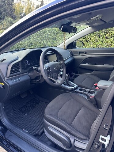 Hyundai Elantra 2018, 156,000 km - 2.0 l - Bakı