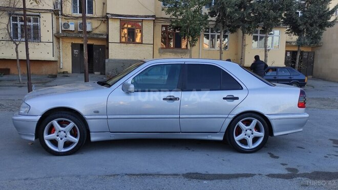 Mercedes C 180 1999, 300,000 km - 1.8 l - Sumqayıt