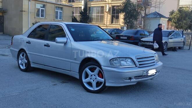 Mercedes C 180 1999, 300,000 km - 1.8 l - Sumqayıt
