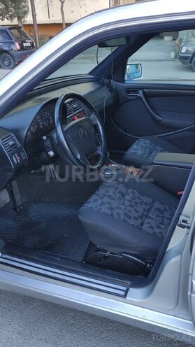Mercedes C 180 1999, 300,000 km - 1.8 l - Sumqayıt