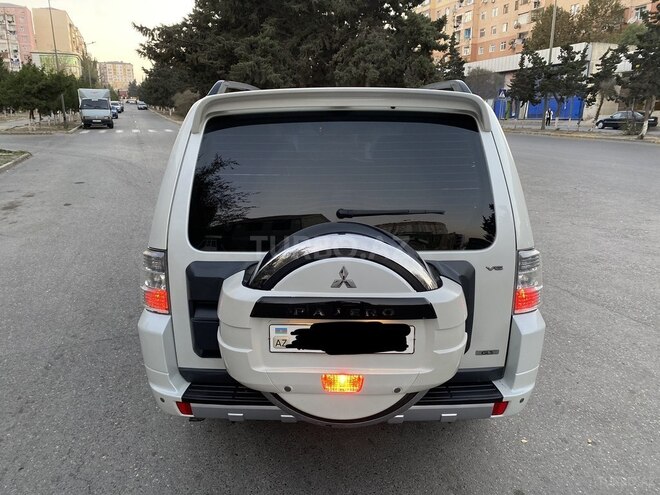 Mitsubishi Pajero 2008, 188,000 km - 3.0 l - Bakı