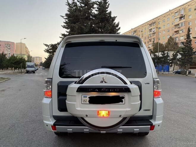 Mitsubishi Pajero 2008, 188,000 km - 3.0 l - Bakı