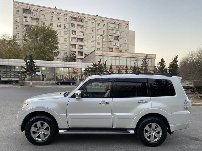 Mitsubishi Pajero 2008, 188,000 km - 3.0 l - Bakı