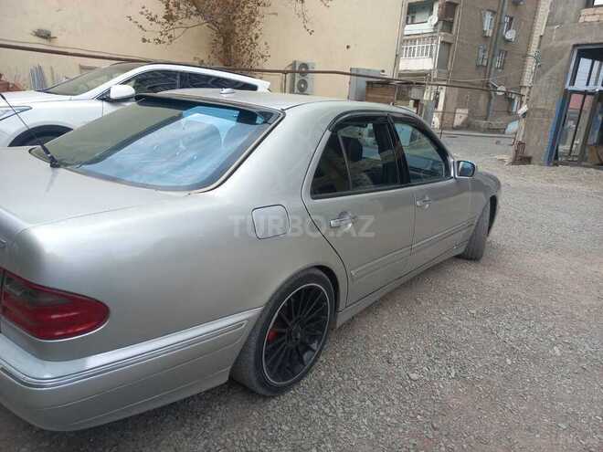 Mercedes E 200 2000, 350,000 km - 2.0 l - Gəncə