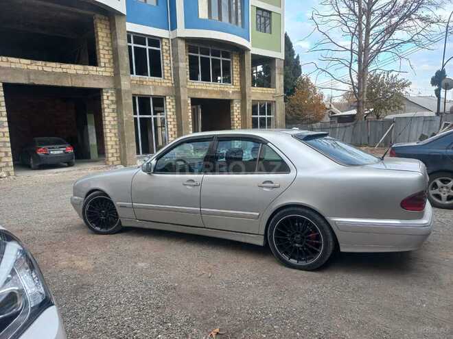 Mercedes E 200 2000, 350,000 km - 2.0 l - Gəncə
