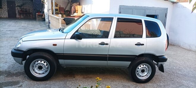 Chevrolet Niva 2005, 232,550 km - 1.7 l - Sumqayıt