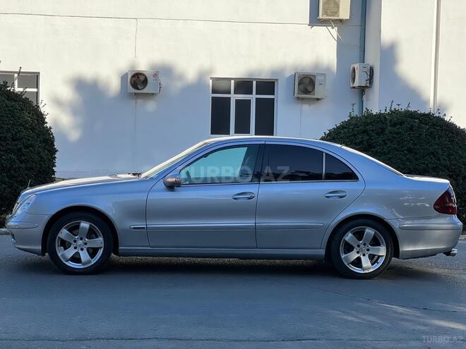 Mercedes E 270 2002, 266,000 km - 2.7 l - Bakı