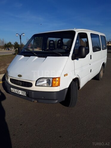 Ford Transit 1988, 950,000 km - 2.5 l - Neftçala