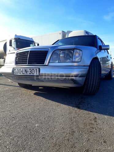 Mercedes E 220 1994, 550,000 km - 2.2 l - Bakı