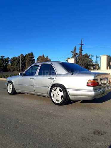 Mercedes E 220 1994, 550,000 km - 2.2 l - Bakı