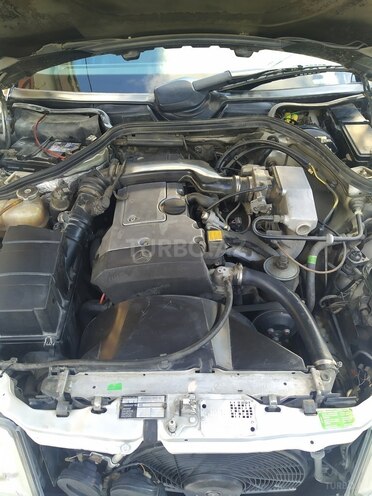 Mercedes E 220 1994, 550,000 km - 2.2 l - Bakı