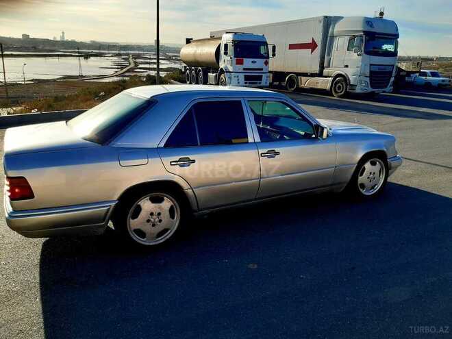 Mercedes E 220 1994, 550,000 km - 2.2 l - Bakı