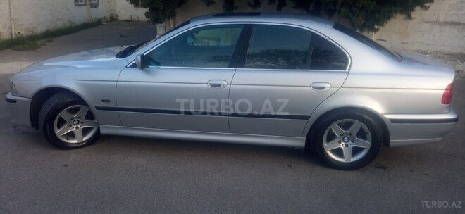 BMW 528 1999, 208,000 km - 2.8 l - Bakı