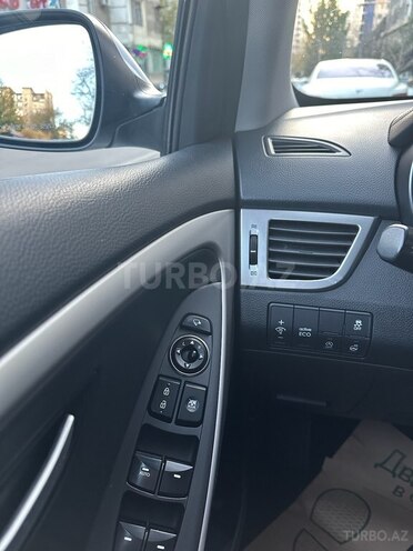 Hyundai i30 2015, 168,000 km - 1.6 l - Bakı