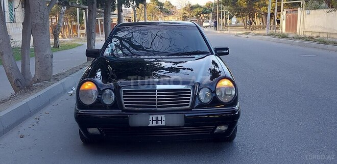 Mercedes E 200 1997, 389,000 km - 2.0 l - Bakı
