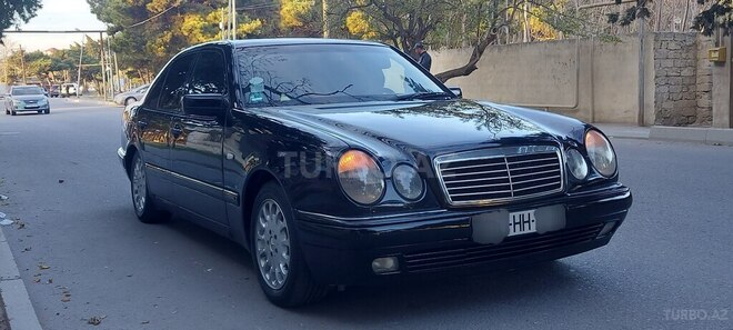 Mercedes E 200 1997, 389,000 km - 2.0 l - Bakı