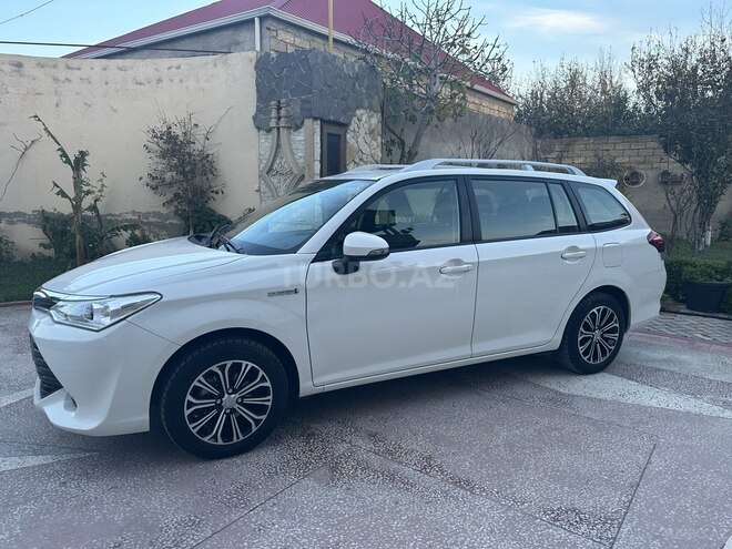 Toyota Corolla 2015, 93,000 km - 1.5 l - Sumqayıt