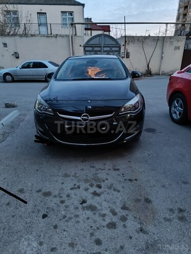 Opel Astra 2013, 240,000 km - 1.3 l - Bakı