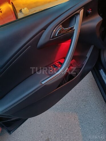 Opel Astra 2013, 240,000 km - 1.3 l - Bakı