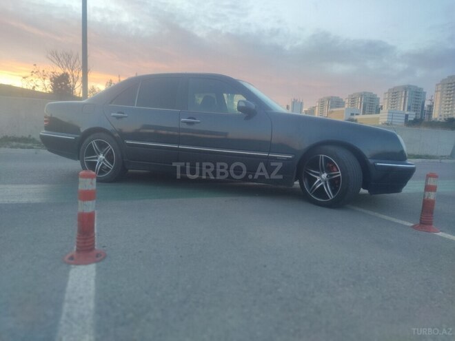 Mercedes E 230 1996, 355,482 km - 2.3 l - Bakı