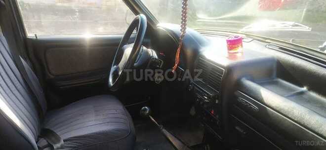 GAZ 31105 2005, 300,000 km - 2.4 l - Gəncə