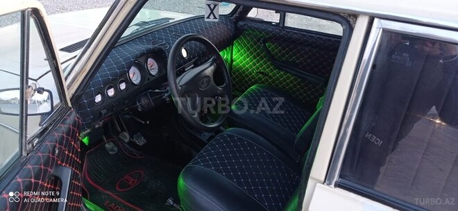 LADA (VAZ) 2106 1984, 20,000 km - 1.6 л - Salyan