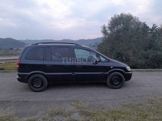 Opel Zafira 2000, 312,234 km - 2.0 l - Lerik