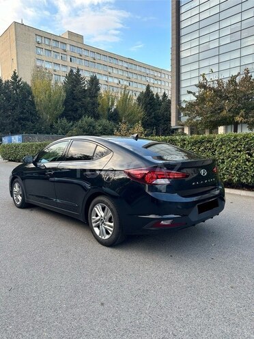 Hyundai Elantra 2018, 156,000 km - 2.0 l - Bakı