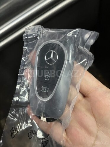 Mercedes GLC 200 4MATIC+ Coupe 2023, 0 km - 2.0 л - Bakı