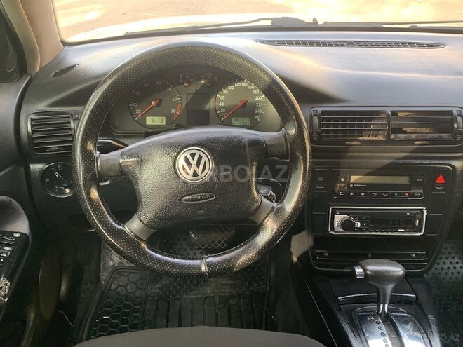 Volkswagen Passat 1999, 156,500 km - 1.8 l - Gəncə