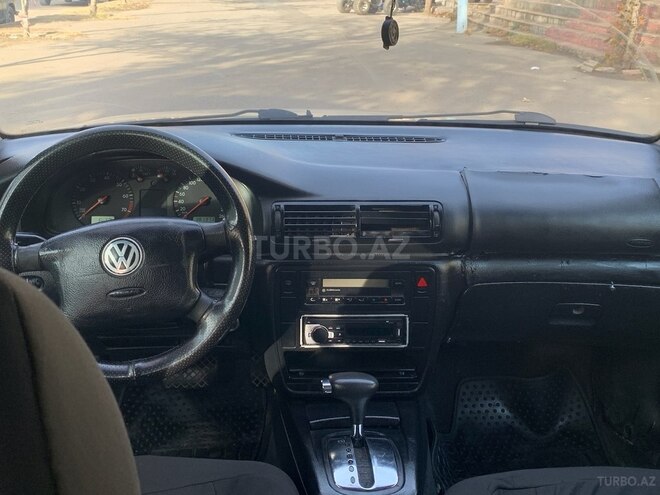 Volkswagen Passat 1999, 156,500 km - 1.8 l - Gəncə