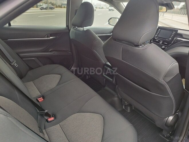 Toyota Camry 2022, 31,600 km - 2.5 l - Bakı