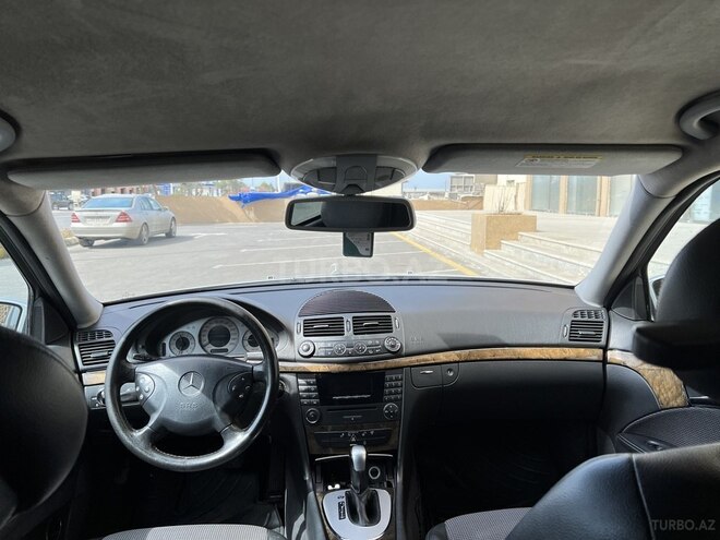 Mercedes E 220 2005, 330,000 km - 2.2 л - Bakı