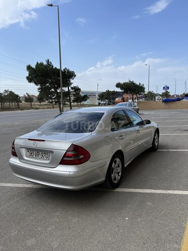 Mercedes E 220 2005, 330,000 km - 2.2 л - Bakı