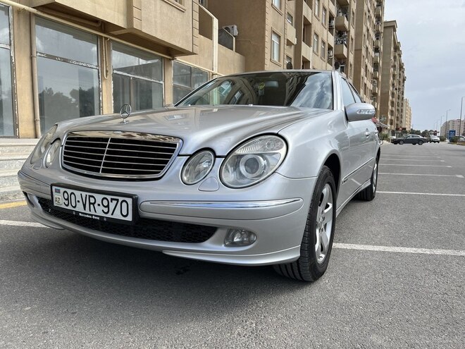 Mercedes E 220 2005, 330,000 km - 2.2 л - Bakı