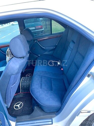 Mercedes C 200 1997, 40,000 km - 2.0 l - Şirvan